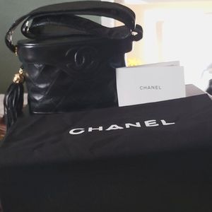 Chanel vintage Black Diamond leather Bag